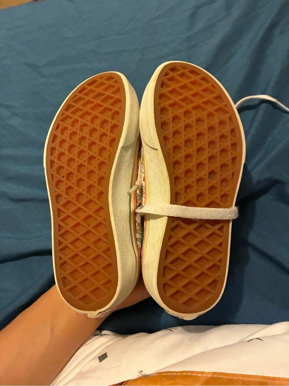 Vans Kids Cream Canvas Sneakers with Pink Trim and Unicorn Print